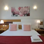 Square Serta