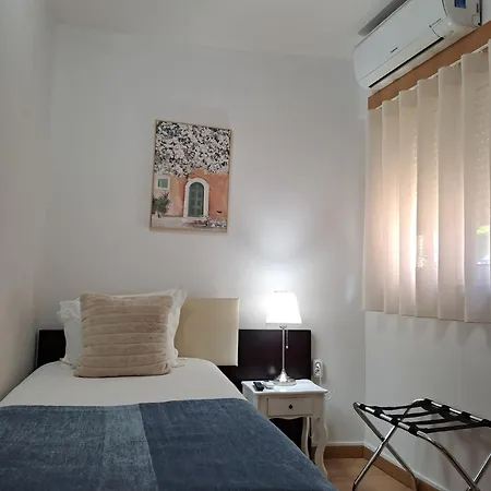 Square فندق Sertã