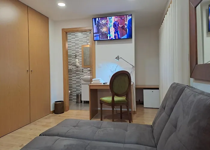 Square Hotel